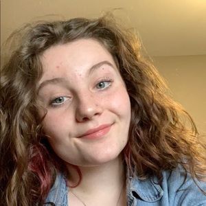 Meet your Posher, Alysha